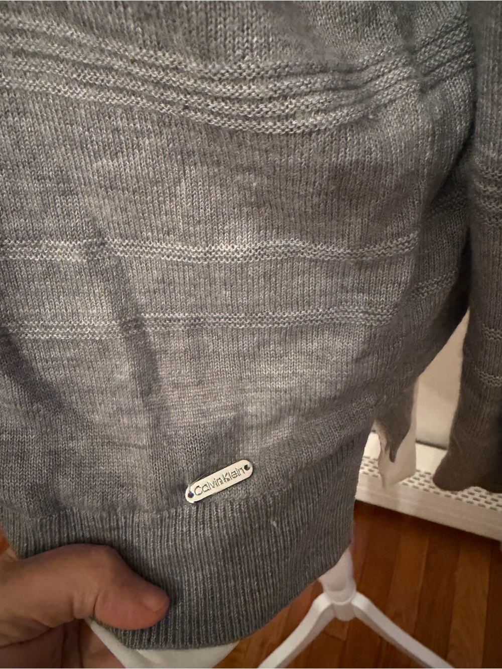 Calvin Klein Women's Size L Gray 2-in-1 Layered-Look Sweater & Shirt Hem - Picture 11 of 15
